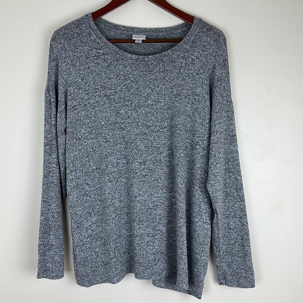 A new day Woman's Size XL Sweater Crewneck Light Grey Lightweight